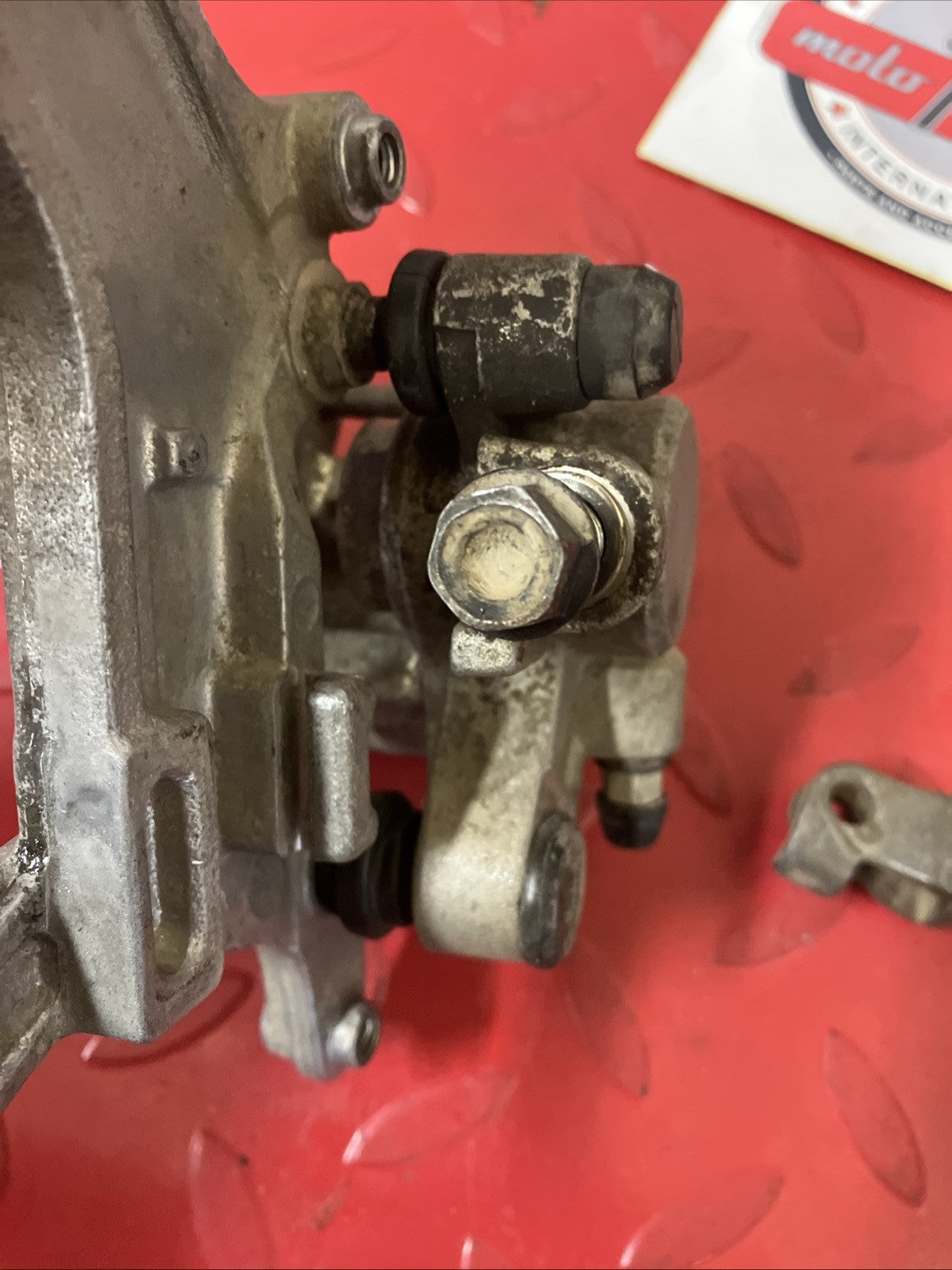Honda CR250R 2000 Rear brake caliper master cylinder hose 2001