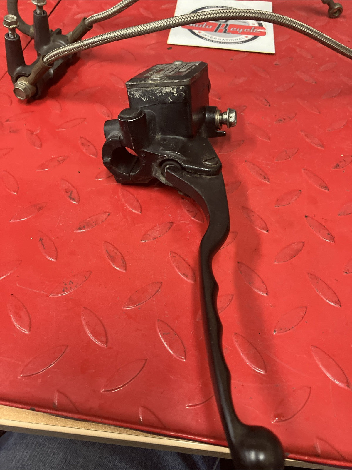 Kawasaki ZG1000 Front brake assembly caliper master cylinder hose joint U9