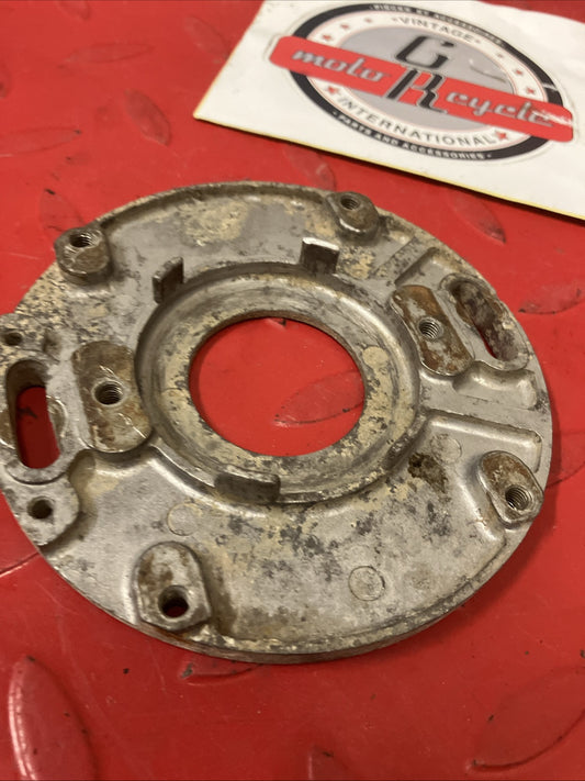 Yamaha YZ125 1981 stator generator magneto base plate holder 1980