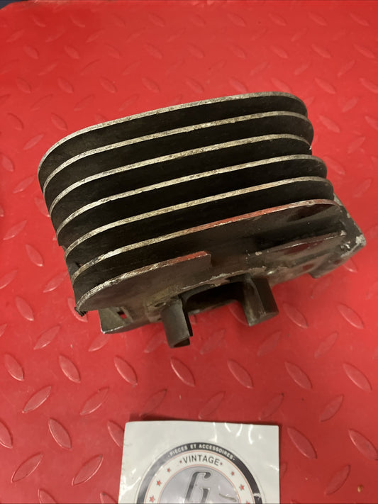 Yamaha DT175 1974 Cylinder jug barrel 1975