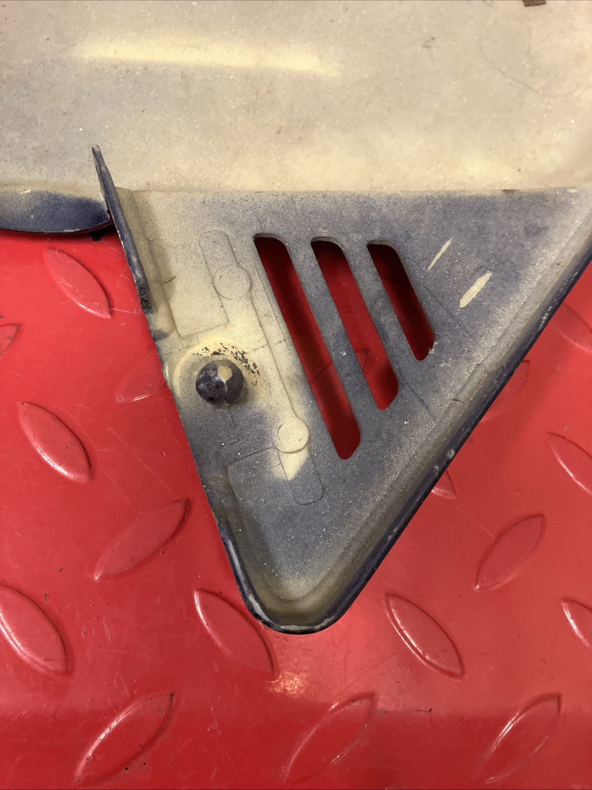 Honda CB750K 1982 right side cover panel fairing 2