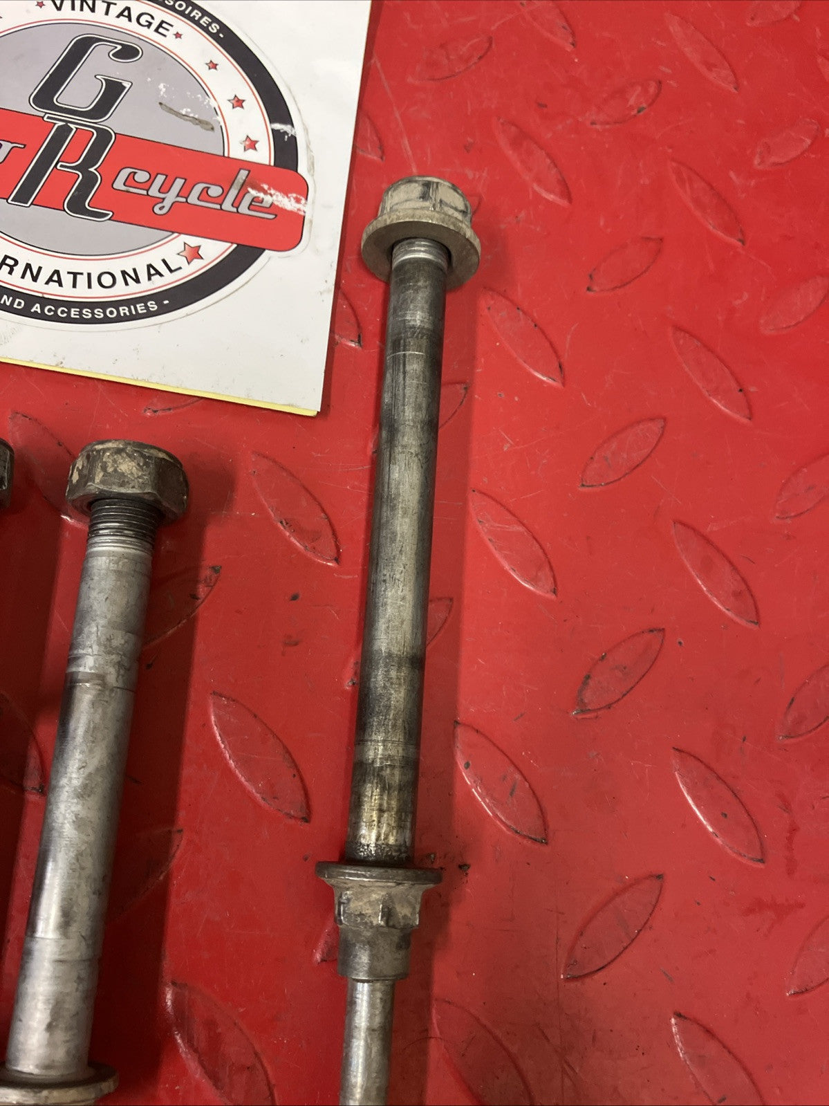 Honda CR250R 2000 Linkage bolts 1X 12x132 & 2X 12x96 2001