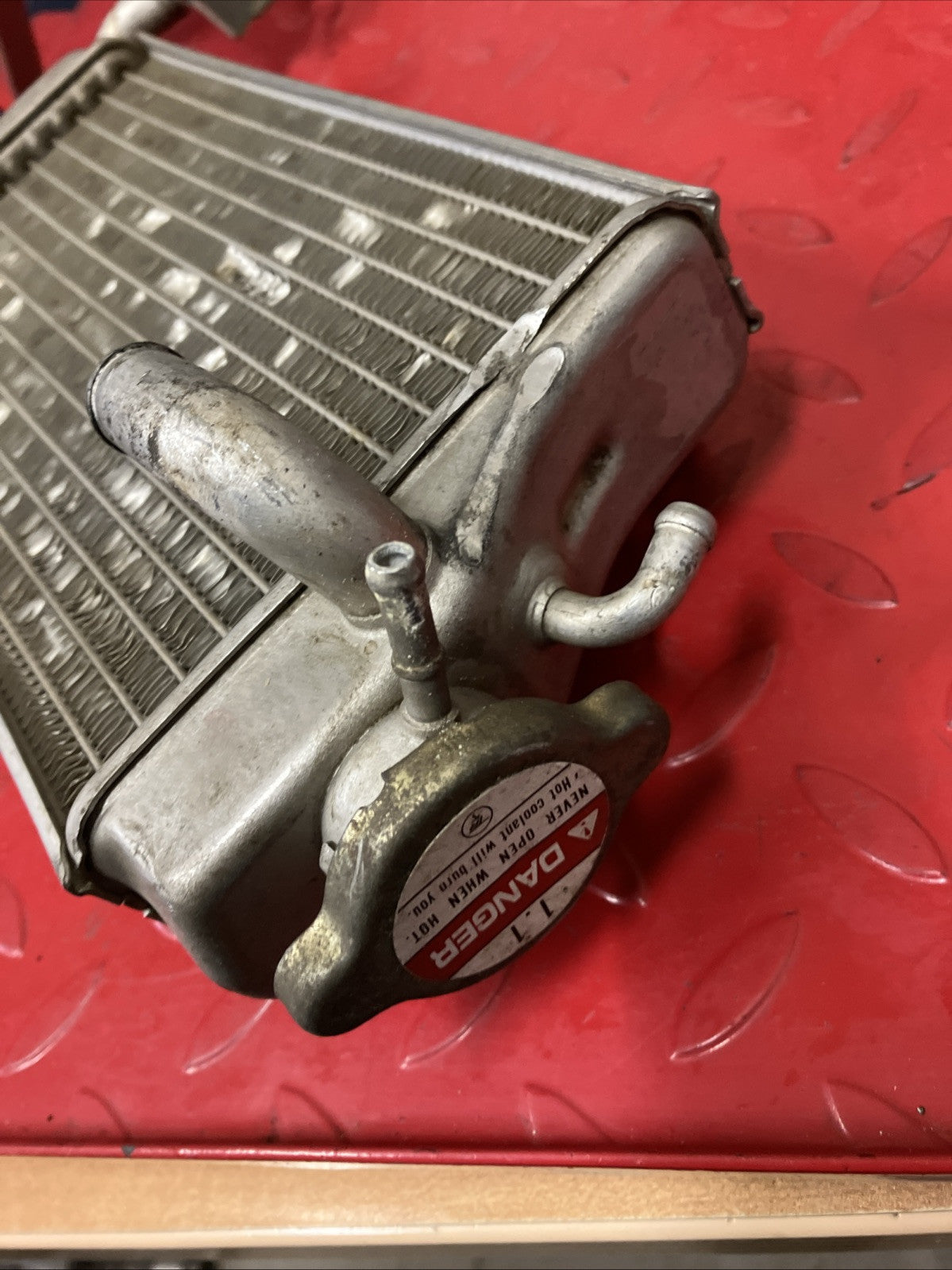 Honda CR250R 2000 Left right radiators and devol radiator guards 2001