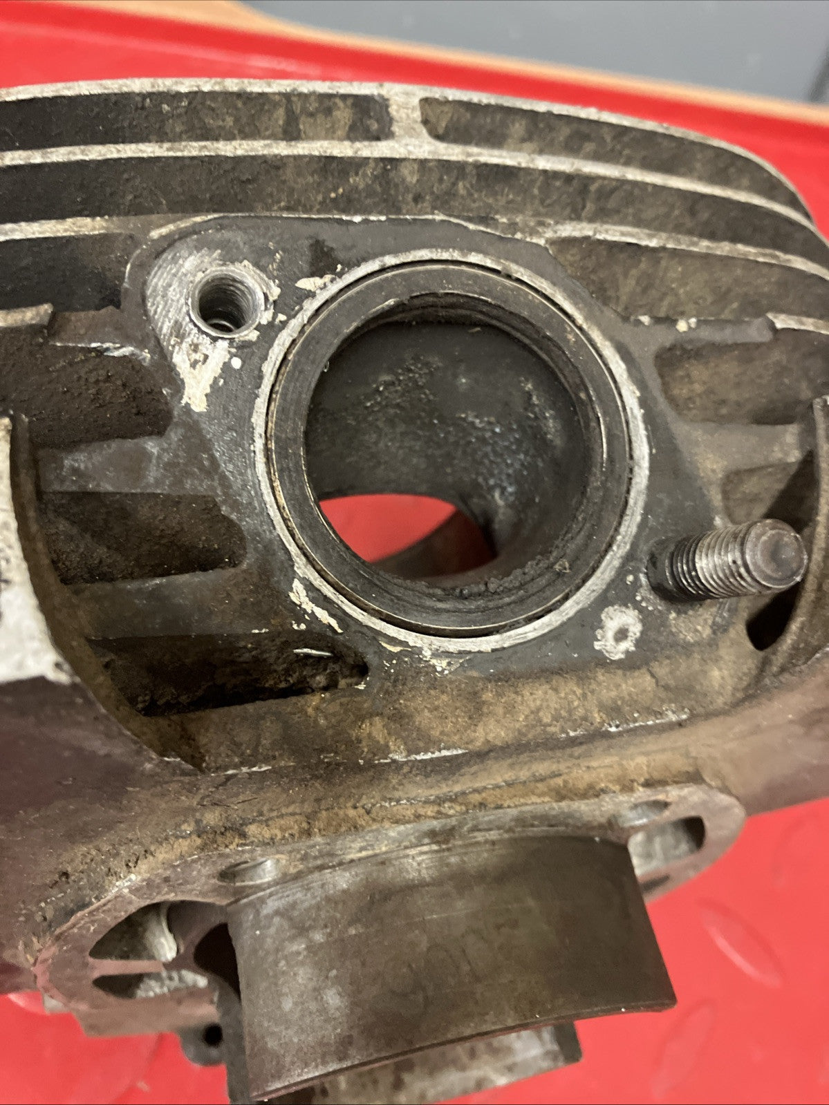 Yamaha DT175 1974 Cylinder jug barrel 1975