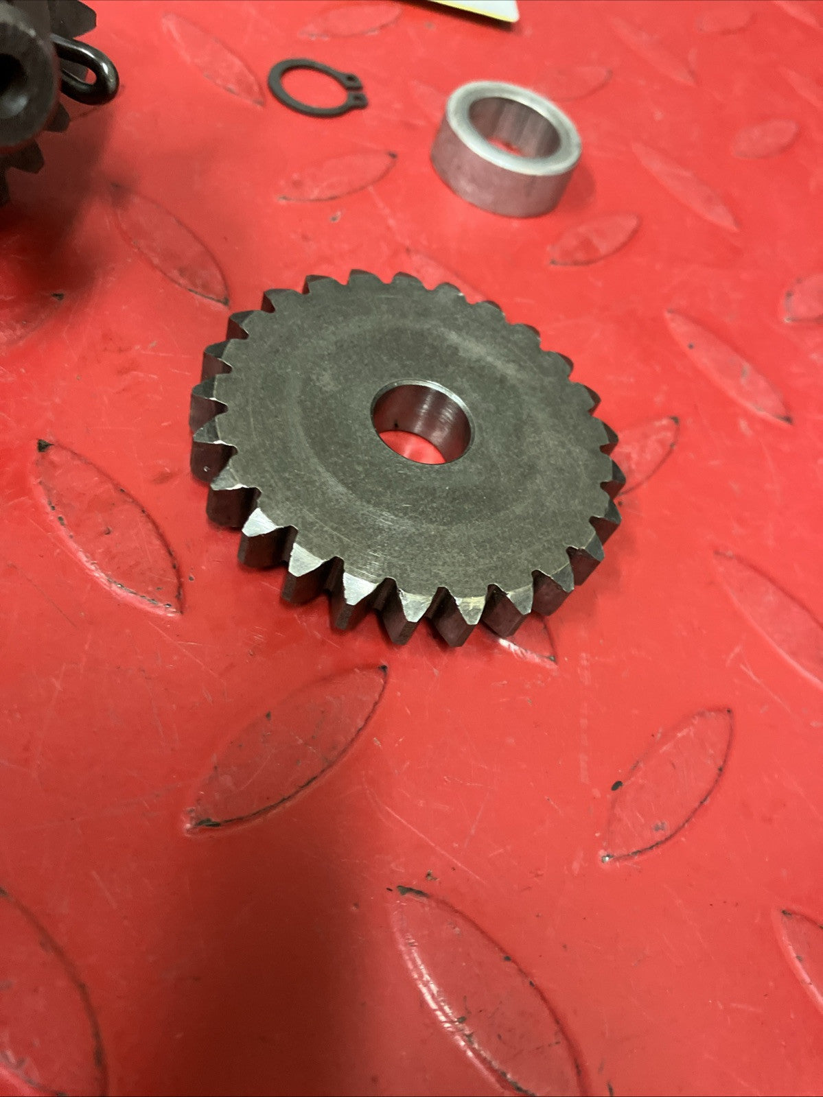 Yamaha DT175 1974 Kickstarter kick starter shaft spindle idle gear
