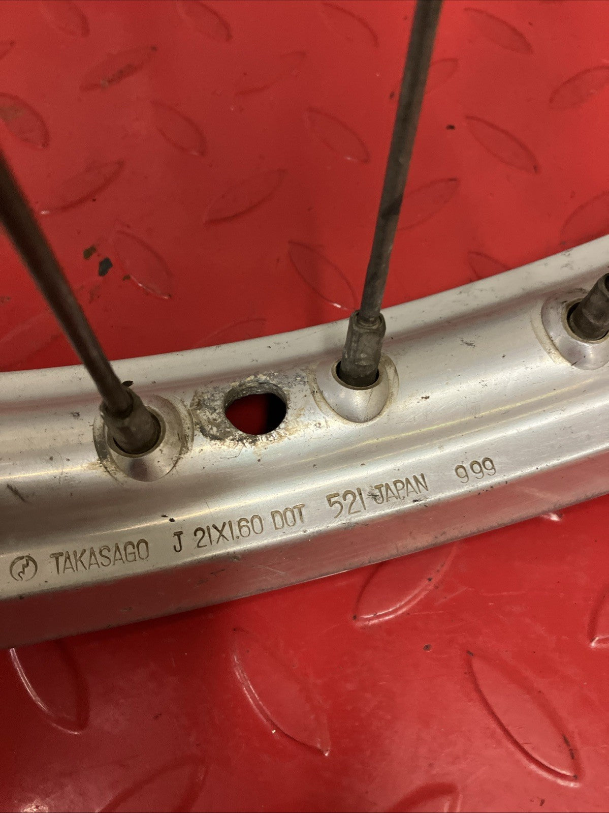 Honda CR250R 2000 Front wheel rim hub 1995 - 2001 CR125R CR500R 2