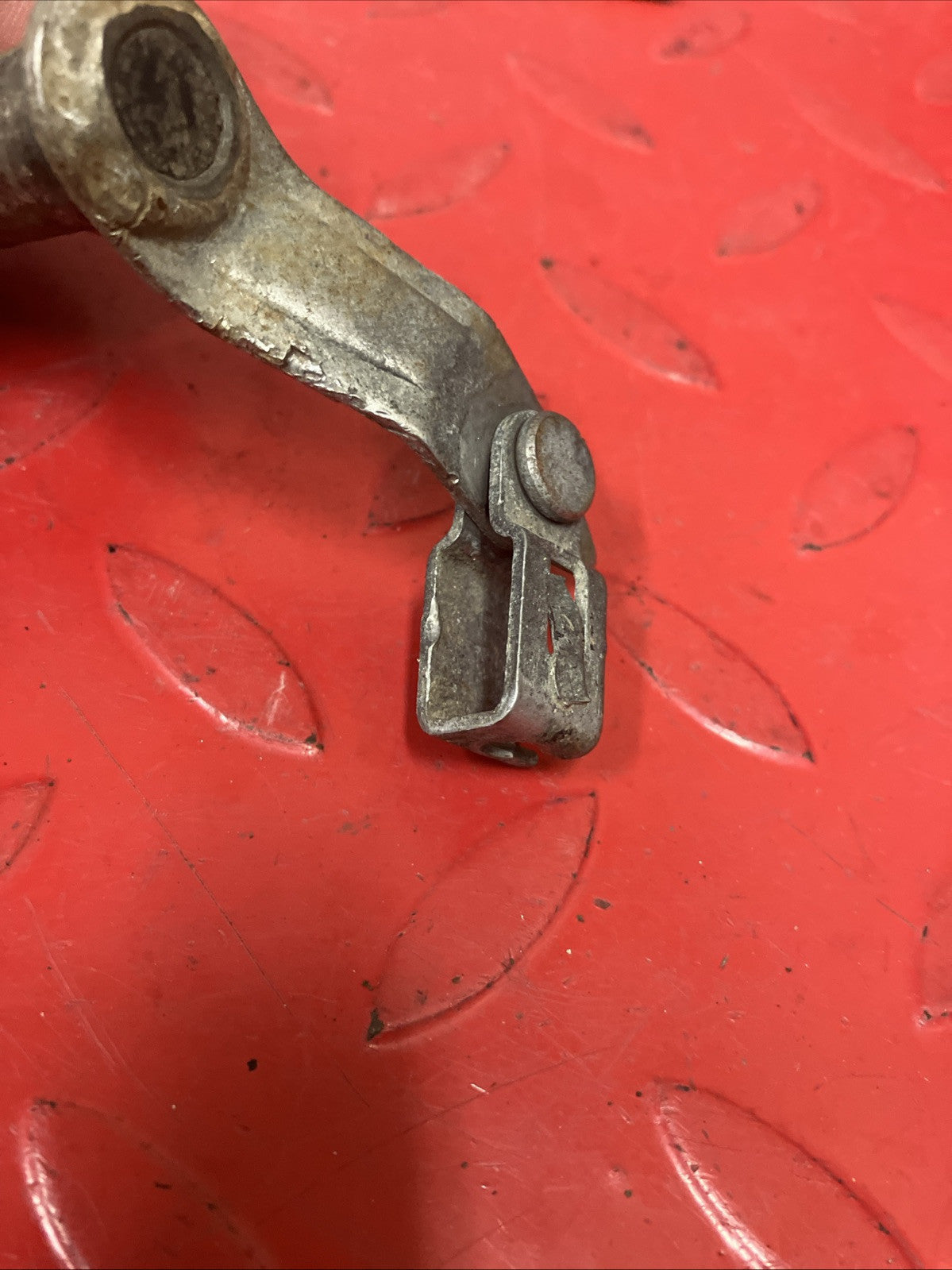 Yamaha YZ125 1984 clutch actuator lifter push lever