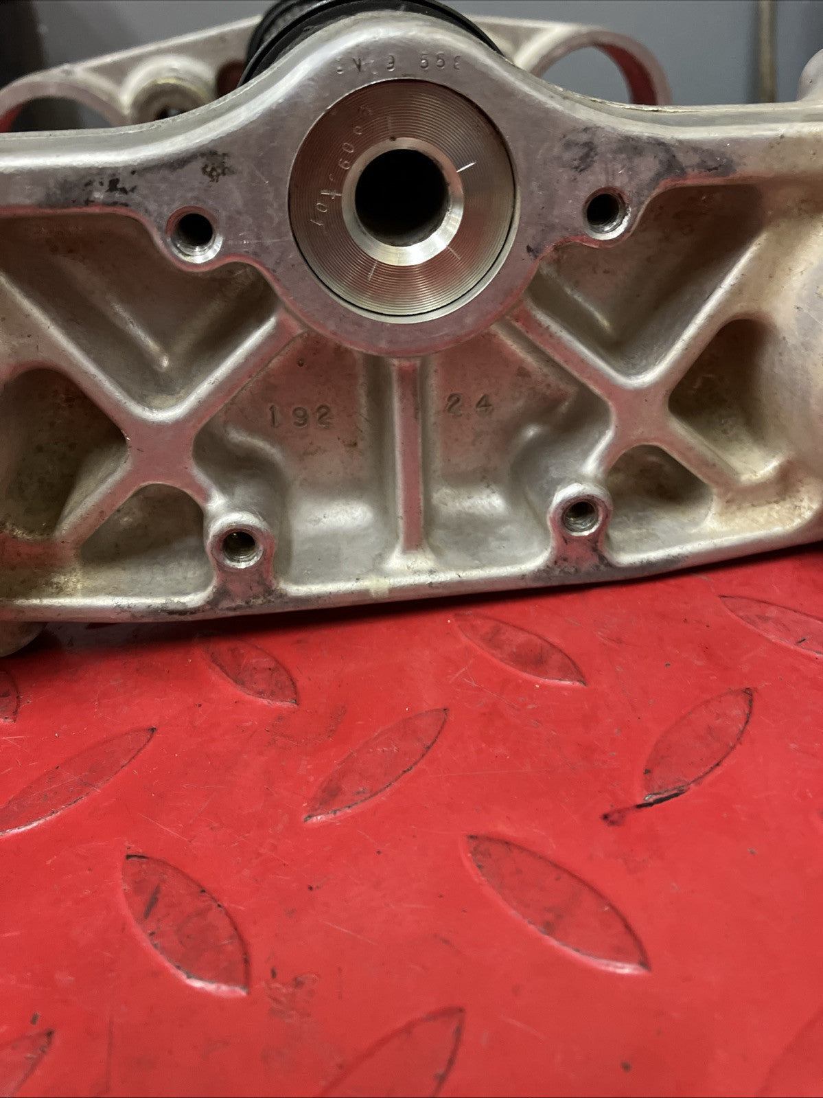 Honda CR250R 2000 Steering stem triple clamp tree top bridge 2001
