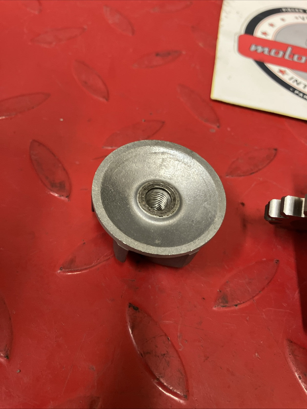 Honda CR250R 2000 water pump cover shaft gear impeller 1997 1998 1999 2001