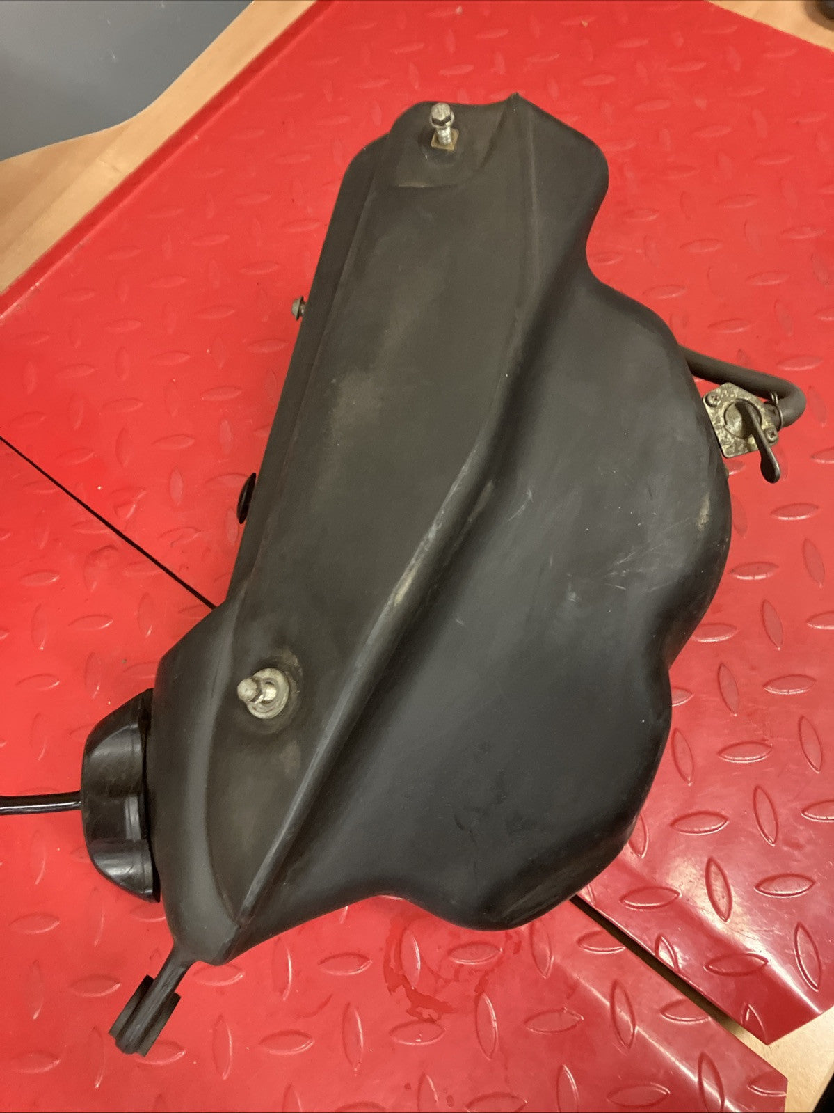 Honda CR250R 2000 Fuel tank gas petrol reservoir CR125R 2001