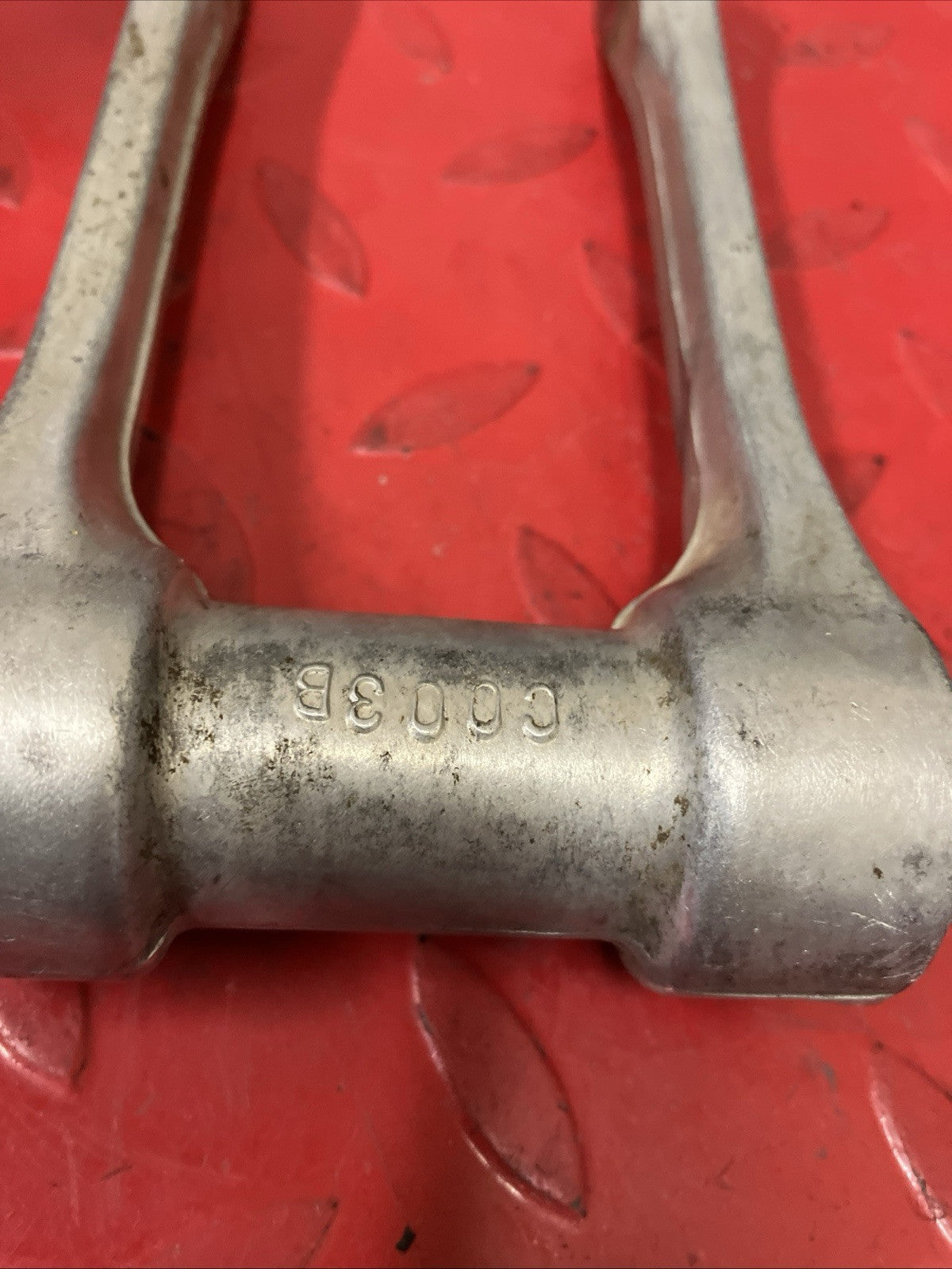 Honda CR250R 2000 Rear shock swingarm linkage dogbone connecting rod 2001
