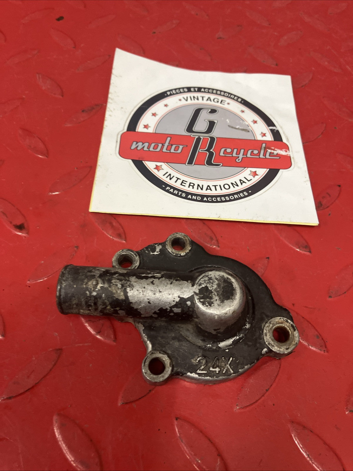 Yamaha YZ125 1984 water pump cover 1983 1985