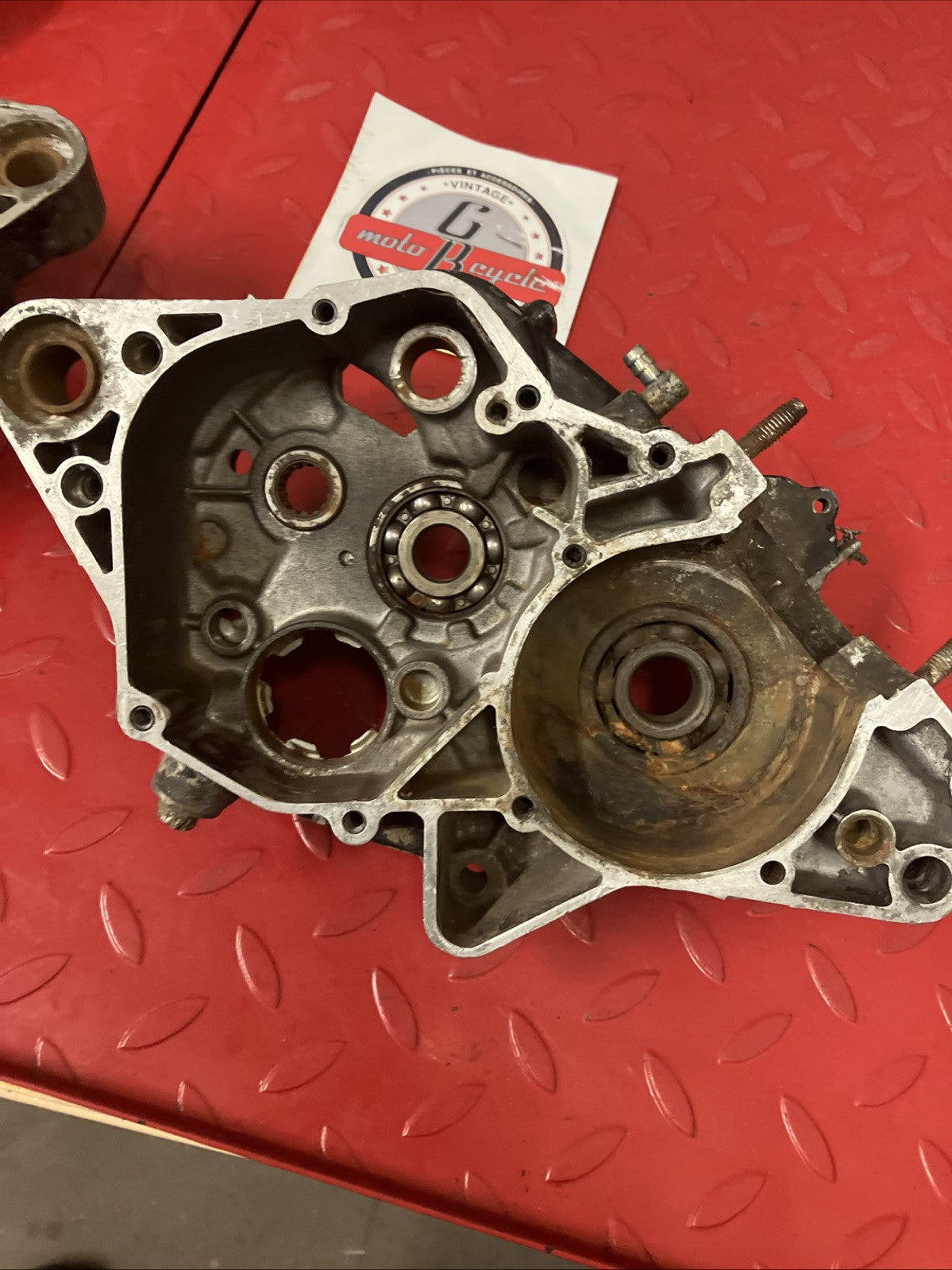Yamaha YZ125 1984 left right crankcase set crank case 1983
