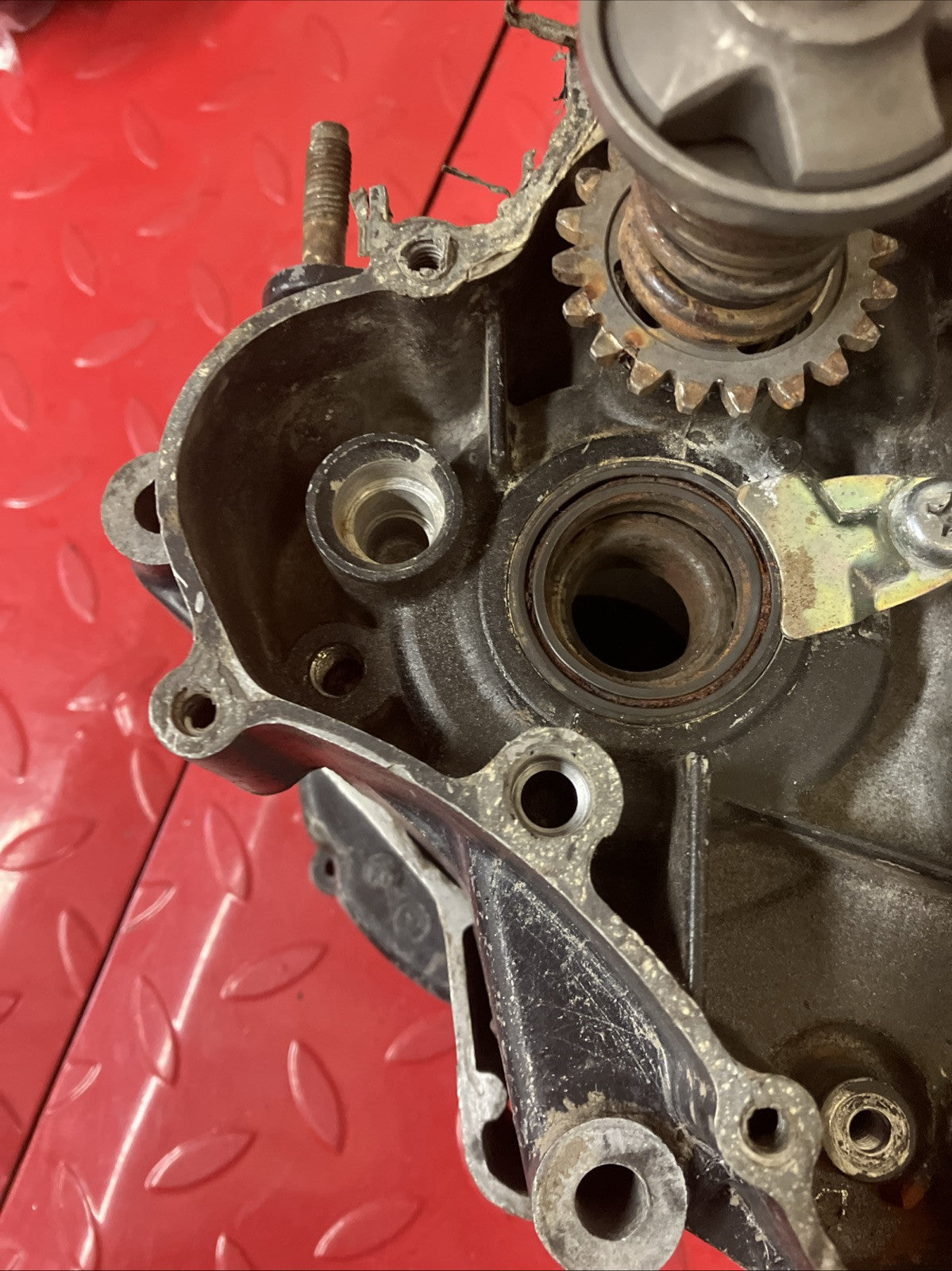 Yamaha YZ125 1984 left right crankcase set crank case 1983