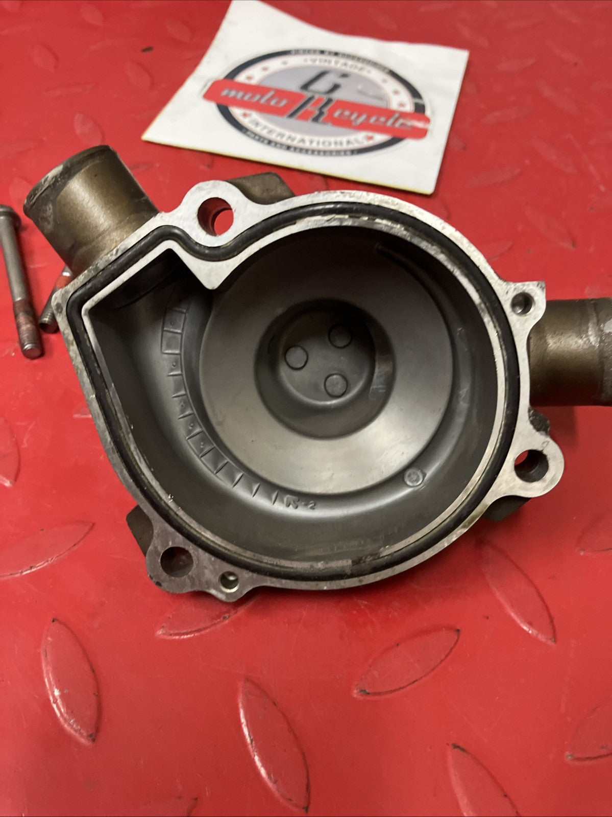 Kawasaki Ninja ZX600 ZX-6R 2002 water pump cover