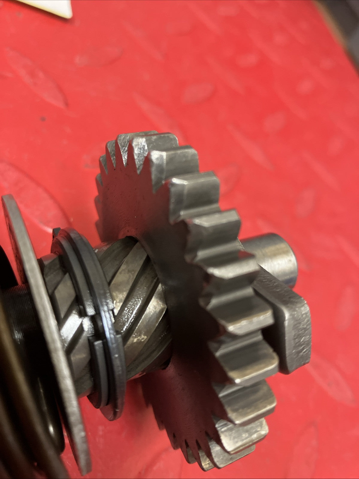 Yamaha DT175 1974 Kickstarter kick starter shaft spindle idle gear