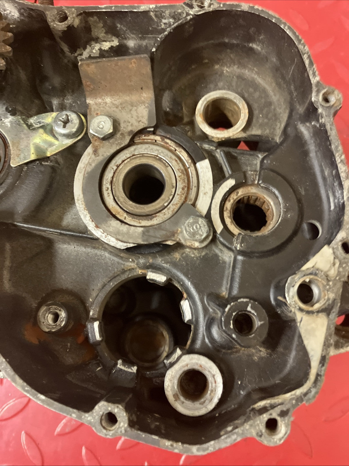 Yamaha YZ125 1984 left right crankcase set crank case 1983