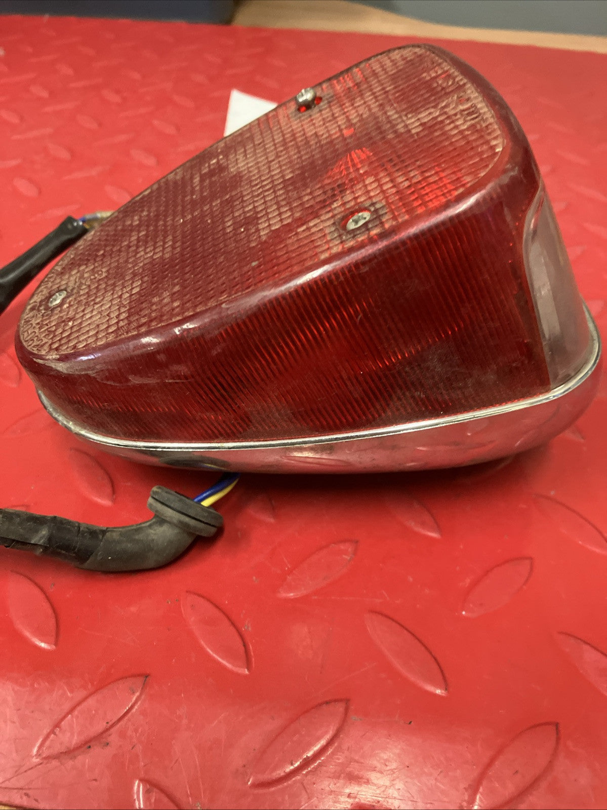 Yamaha V Star Royal Star Taillight tail rear back light 5BN-84700-01-00 A9 2