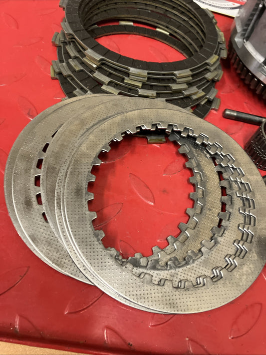Honda CR250R 2000 Complete clutch assembly basket hub pressure plate 1992 - 2007