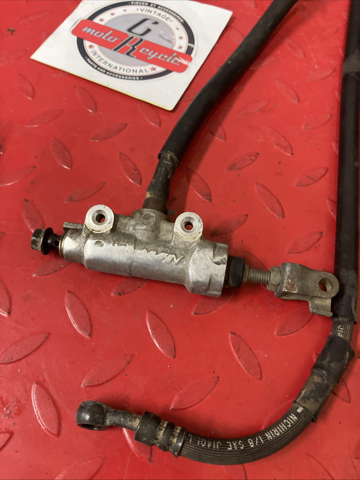 Honda CR250R 2000 Rear brake caliper master cylinder hose 2001