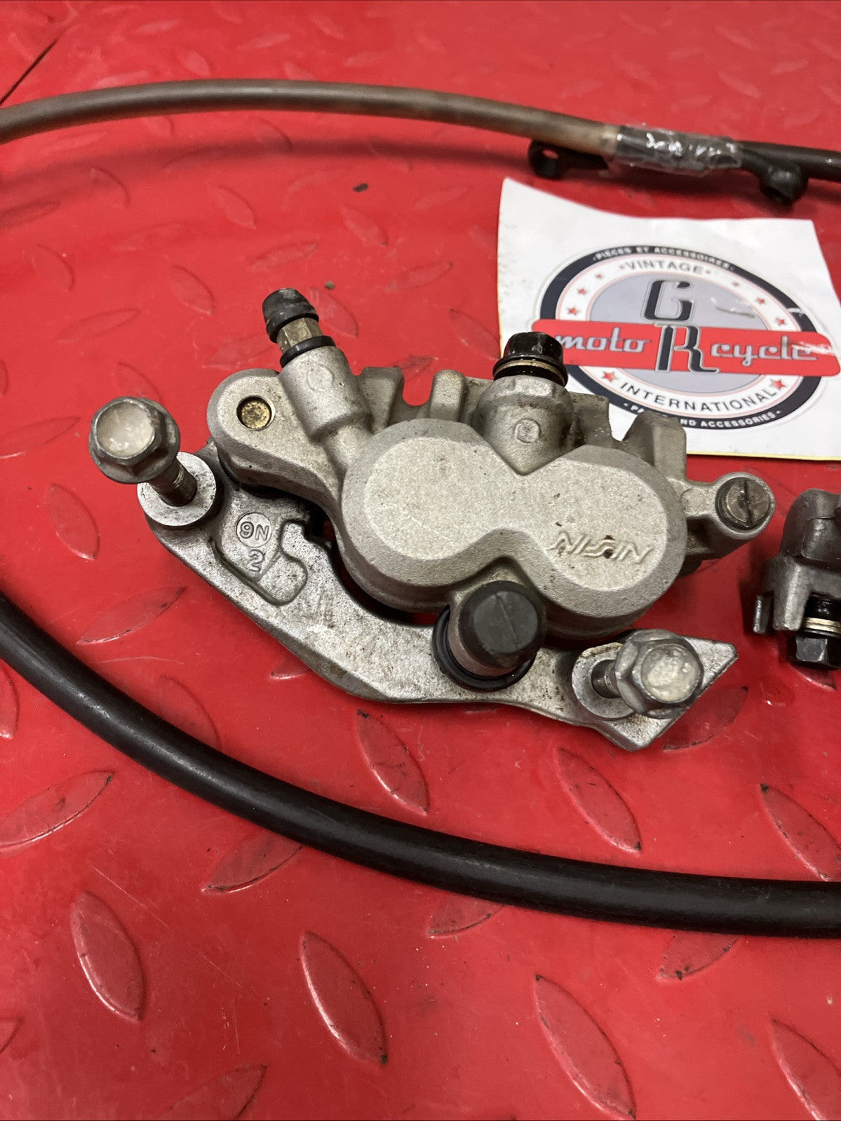 Honda CR250R 2000 Front brake caliper master cylinder hose 2001