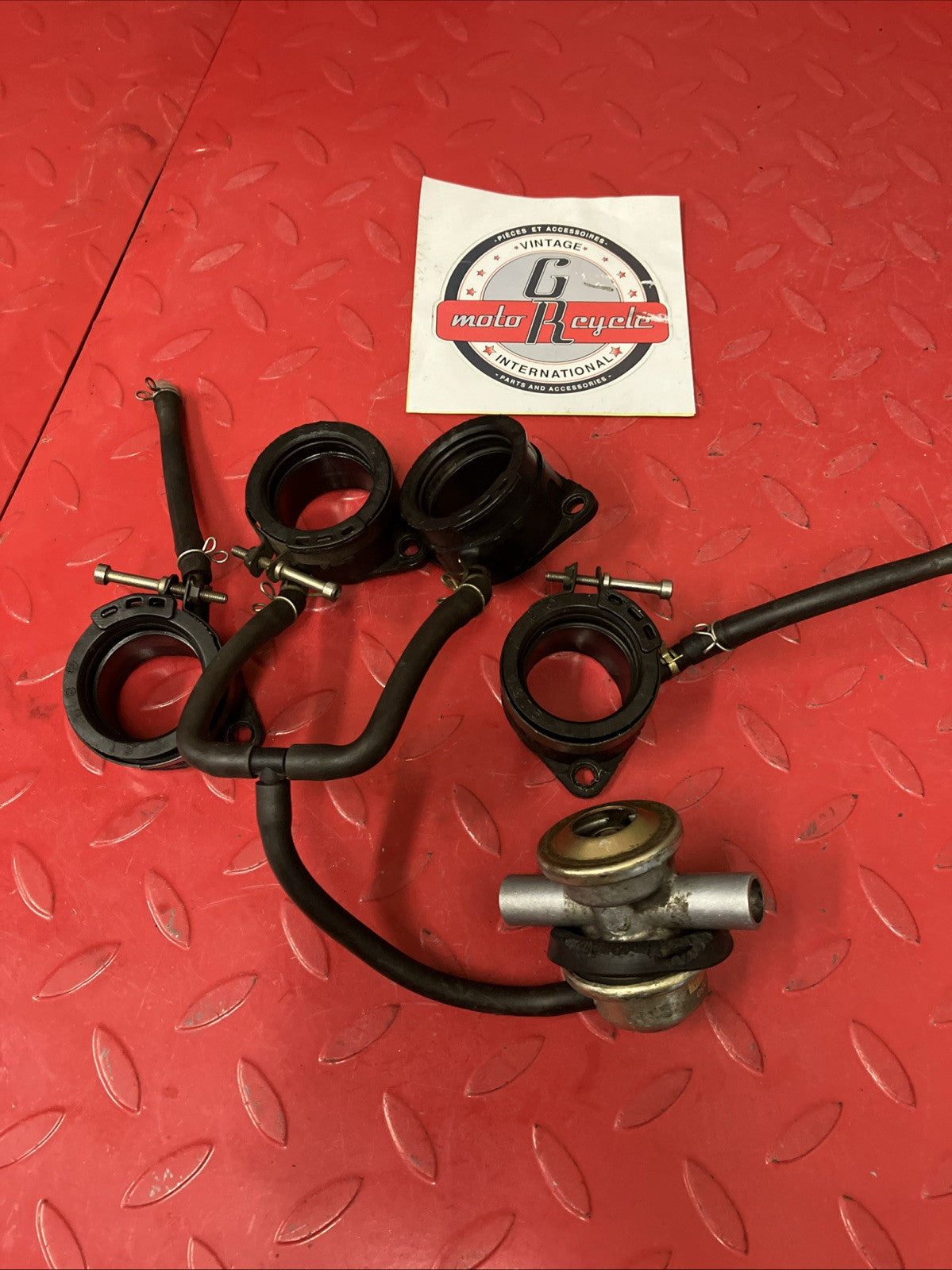 Kawasaki Ninja ZX600 ZX-6R 2002 intake manifold joint boot & vacuum valve switch