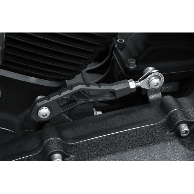KURYAKYN RIOT SHIFT LINKAGE F MID CONTROL 06-17 FXD, S BLACK PN 3571 KUR3571