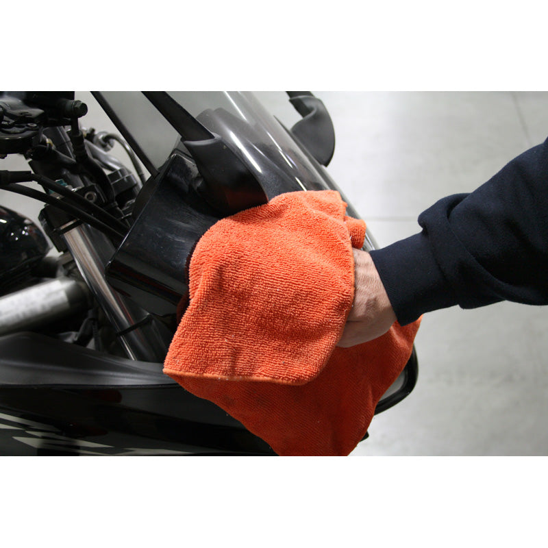 DRY SHINE SHINE AND PROTECTION WAX A6-000600