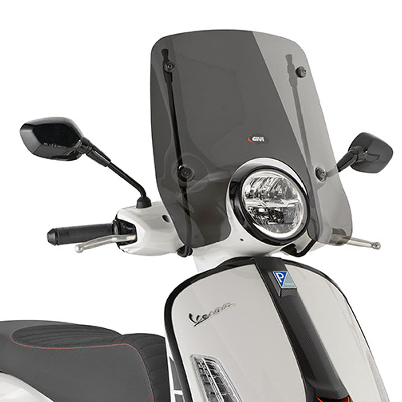 GIVI SMOKE WINDSCREEN VESPA 104S