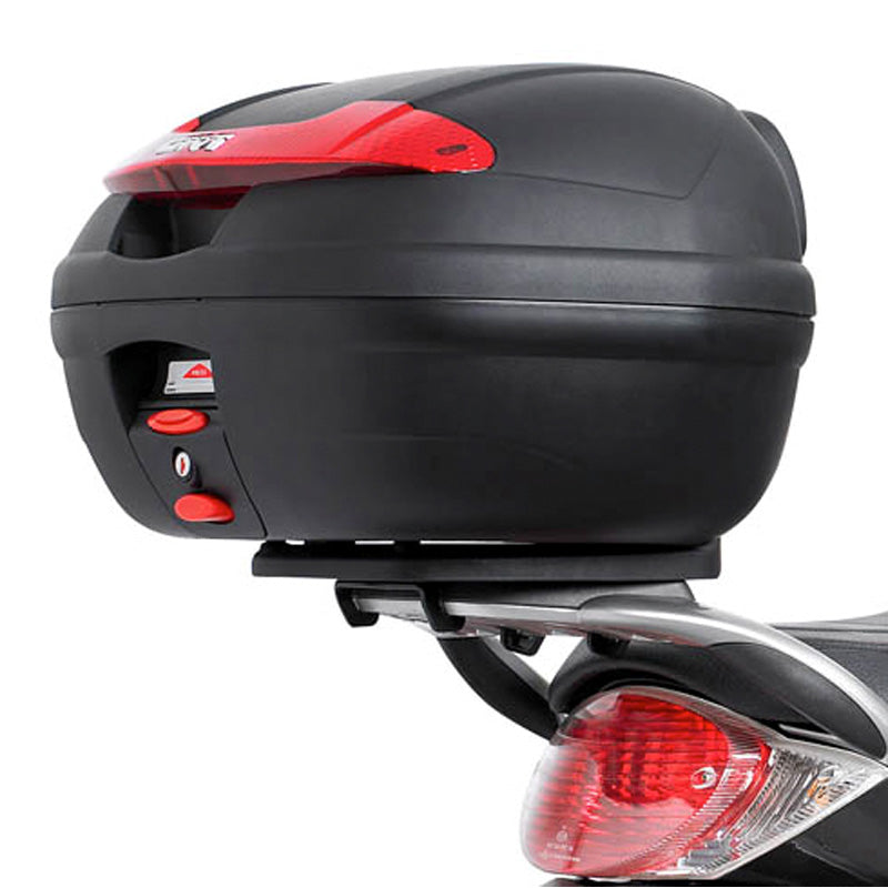 GIVI SPECIFIC PLATE MOUNT KYMCO LIKE 200I E138