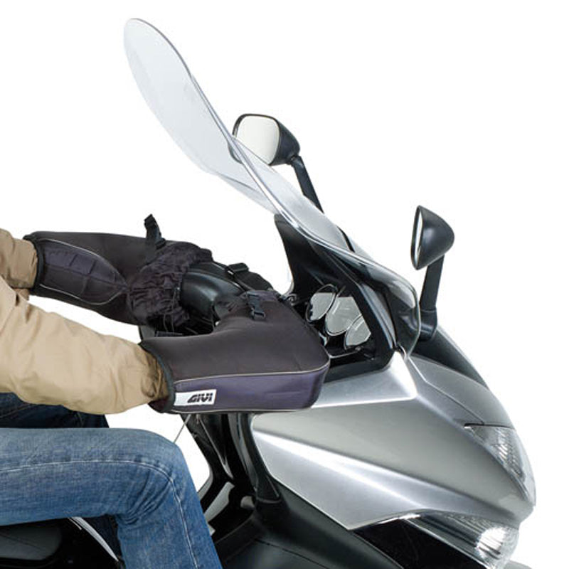 GIVI BLACK HAND PROTECTORS. TM418