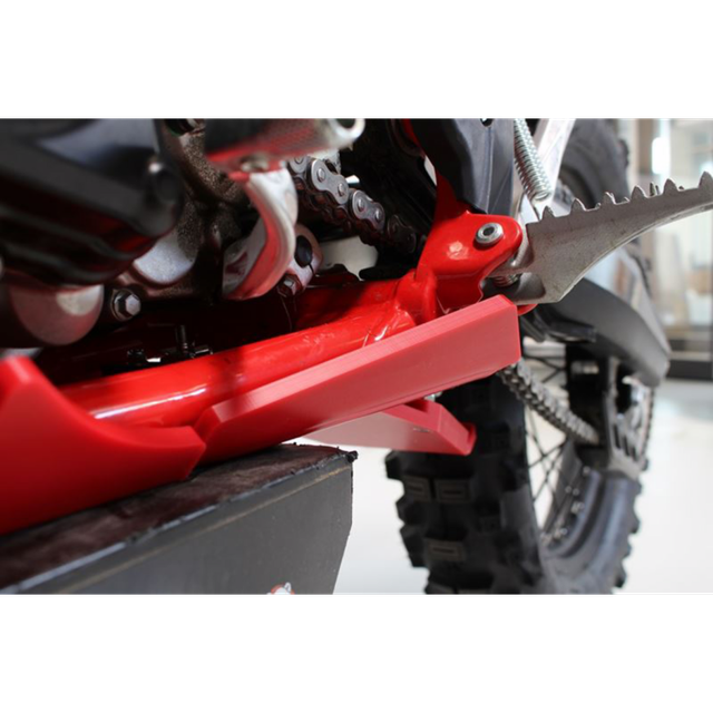 AXP RACING XTR SKIDPLATE 8MM BET 250-RR-300RR RED AX1551