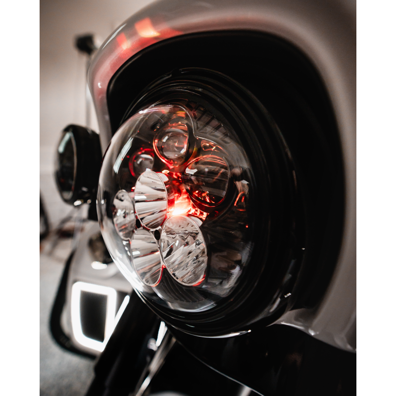 CUSTOM DYNAMICS HEADLIGHT SHARK DEAMON 7" LED COLOR CHANGING SD2-7-14