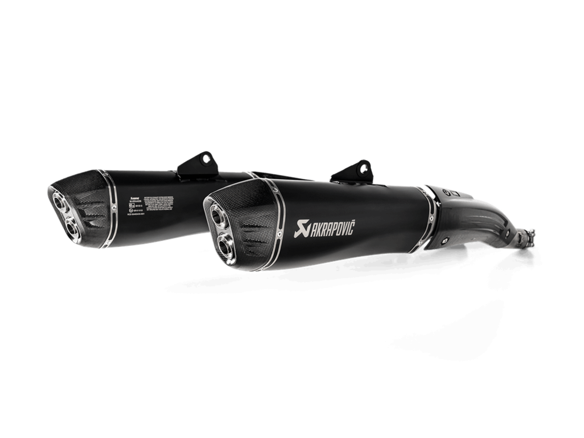 AKRAPOVIC K 1600 B / GRAND AMERICA 17-20 TI SLIP-O S-B16SO3-HRAATBL
