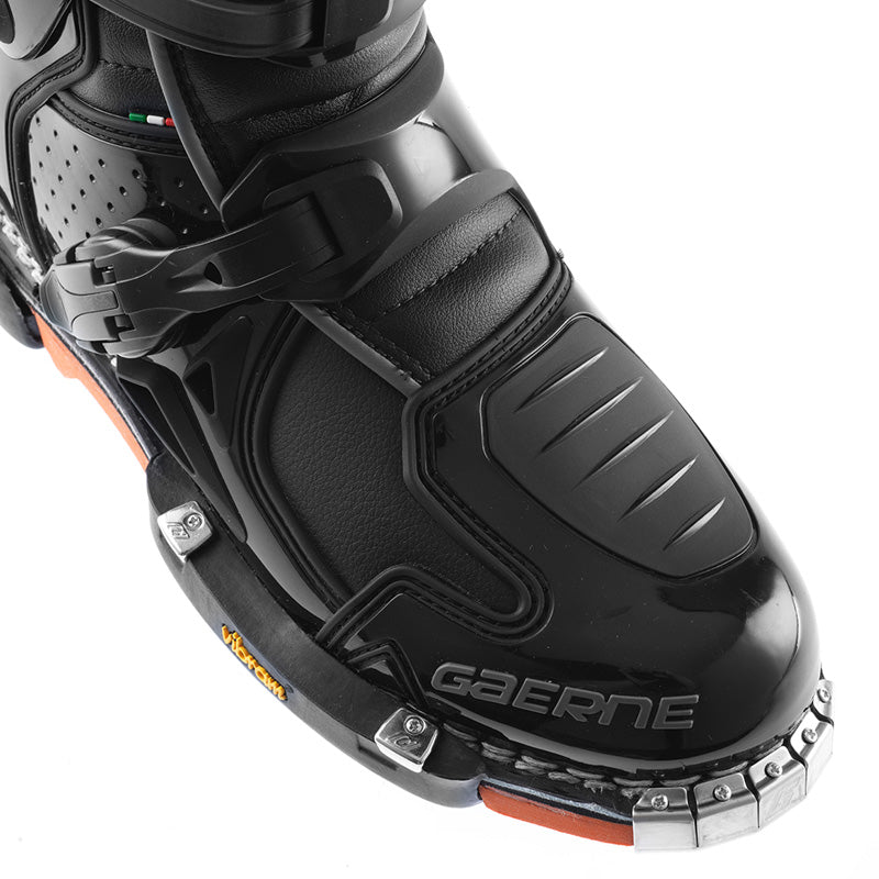 GAERNE GAERNE FASTBACK SUPERMOTARD MIDNIGHT BLACK SIZE 4 2201-011-44