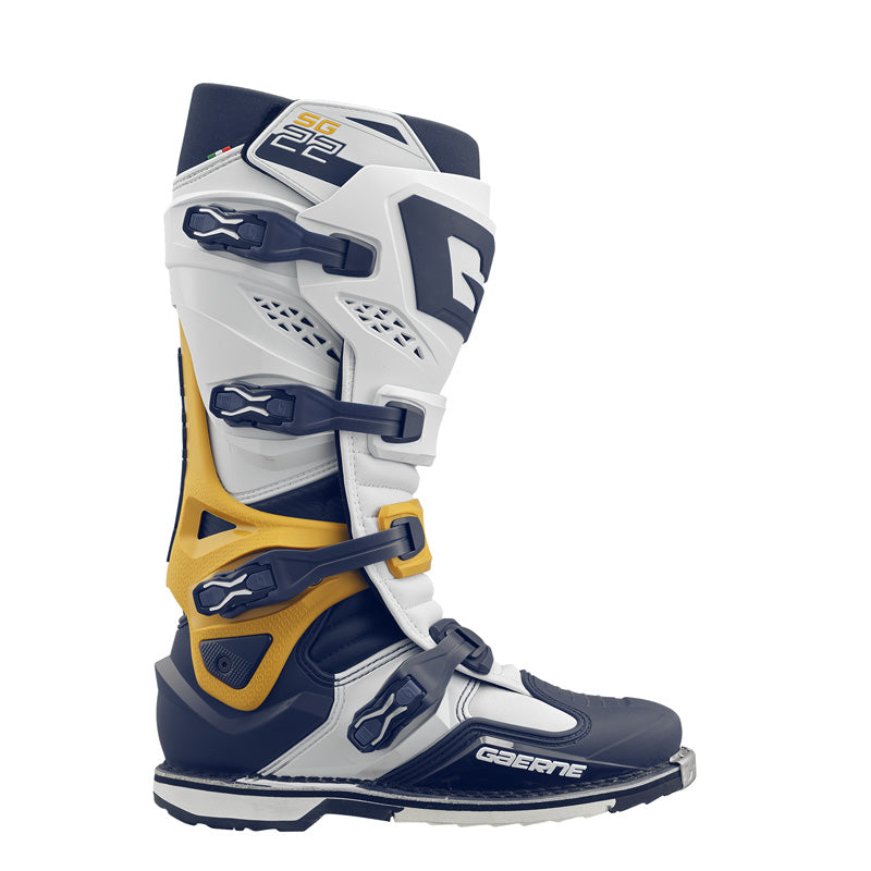 GAERNE SG-22 MX BOOTS - SQUADRON (44) 2262-010-44