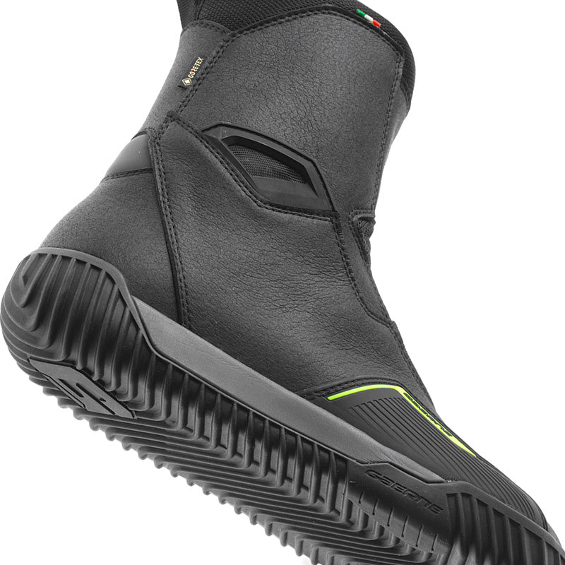 GAERNE G.ESCAPE  GORE-TEX BLACK SIZE : 44.5 2449-001-44_5
