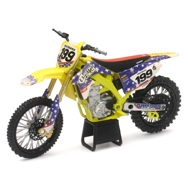 NEW RAY TOYS SCALE MODEL 1:12 NITRO CIRCUS DIRT BIKE 57993
