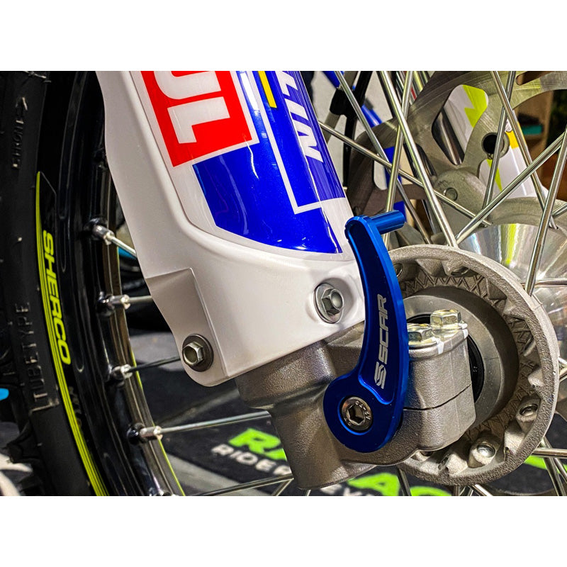 SCAR FRONT AXLE PULL SHERCO BLUE FAP600
