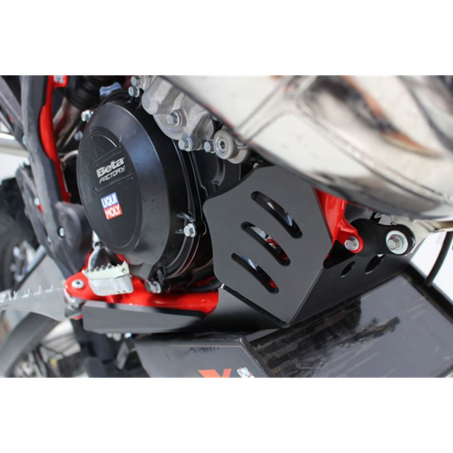 AXP RACING XTR SKIDPLATE 8MM BET 250-RR-300RR AX1550
