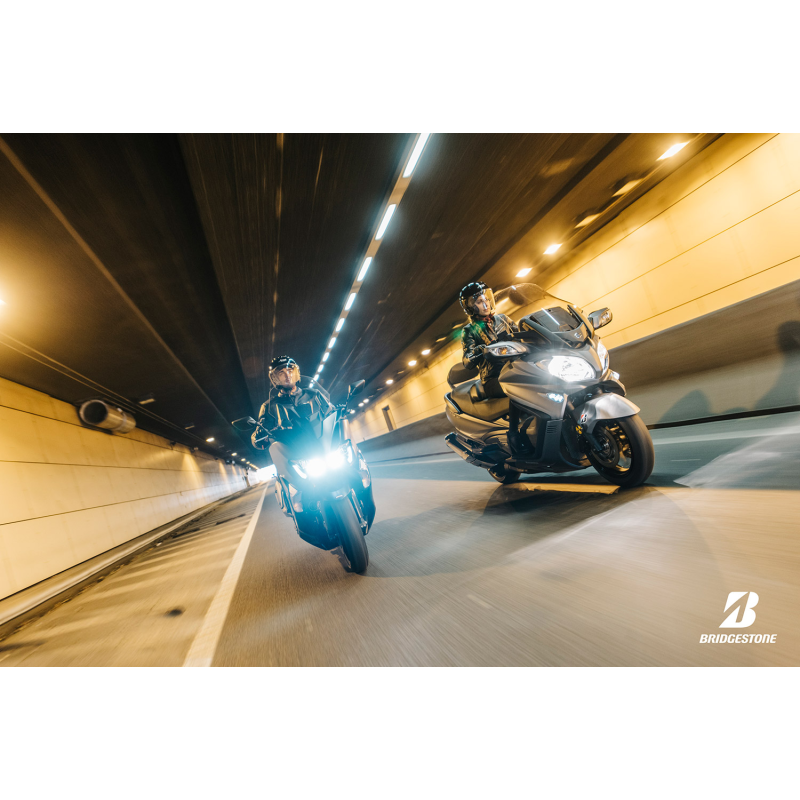 BRIDGESTONE 120/70R14 55H BATTLAX SC2 FRONT SCOOTER 8783