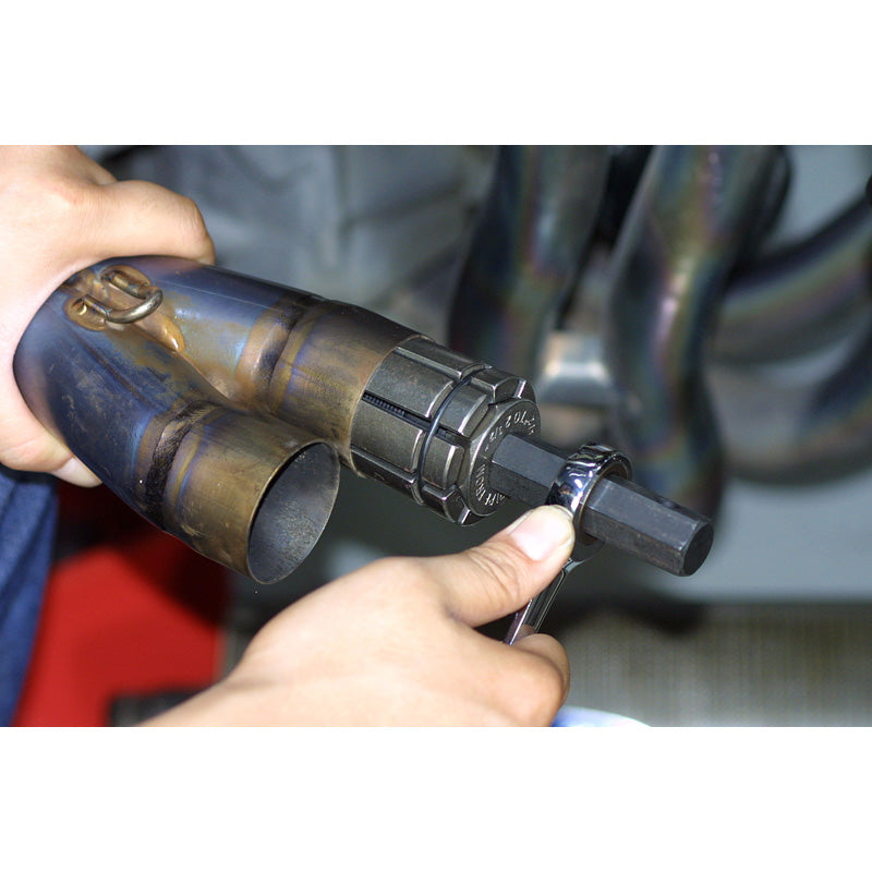 BIKE SERVICE TAILPIPE EXPANDER 29 - 44MM BS6101