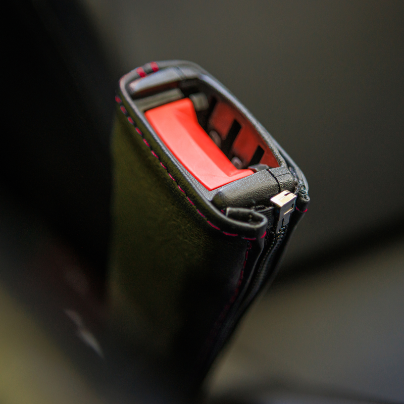 SHOW CHROME SEAT BELT COVERS RED H44-5RED