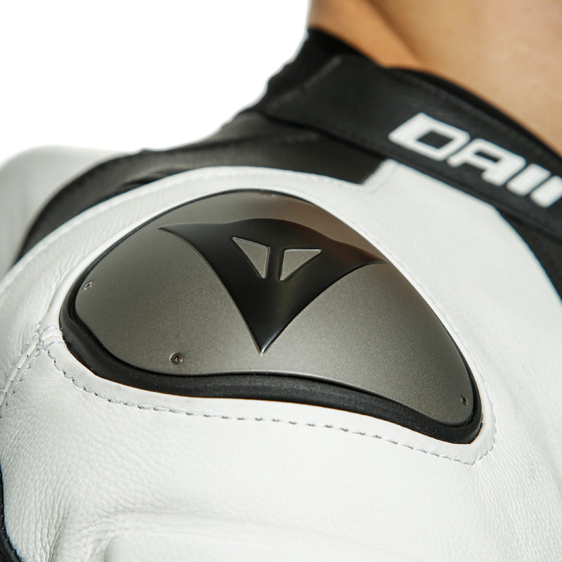 DAINESE LAGUNA SECA 5 1PC TALL LEATHER SUIT PERF. BLK/WHT 1513468-622-98