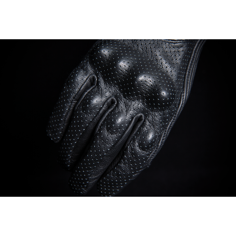 ICON PURSUIT WM PERF GLOVE BK MD 3302-0801