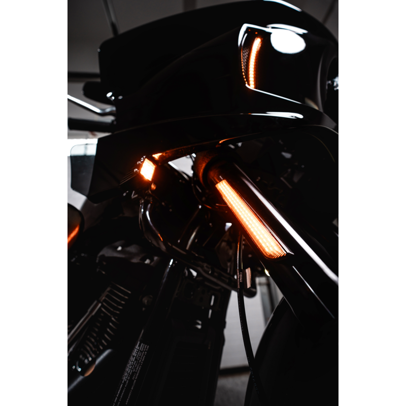 CUSTOM DYNAMICS LIGHTS FAIRING VENT AMBER/WHITE CD-LRST-VENT-B