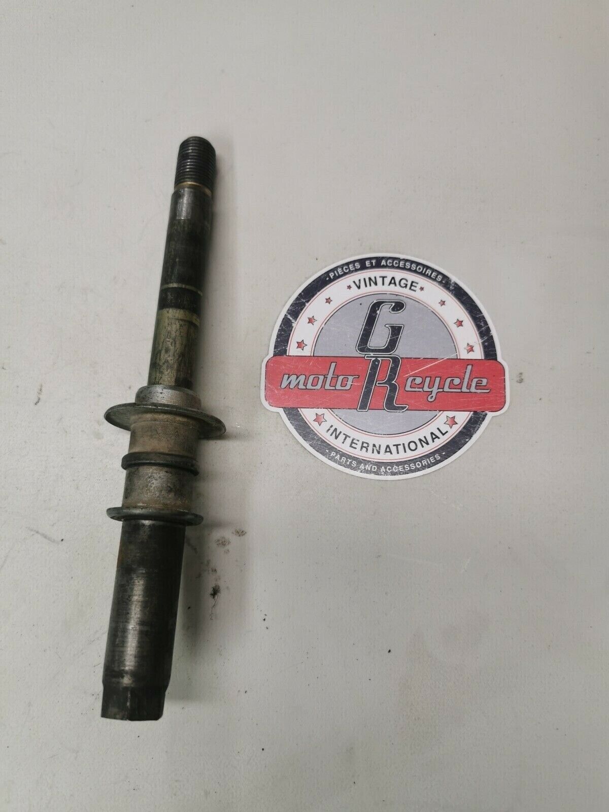 Suzuki RM125 1991 front wheel axle bolt bushing collar spacer 54711-01B02