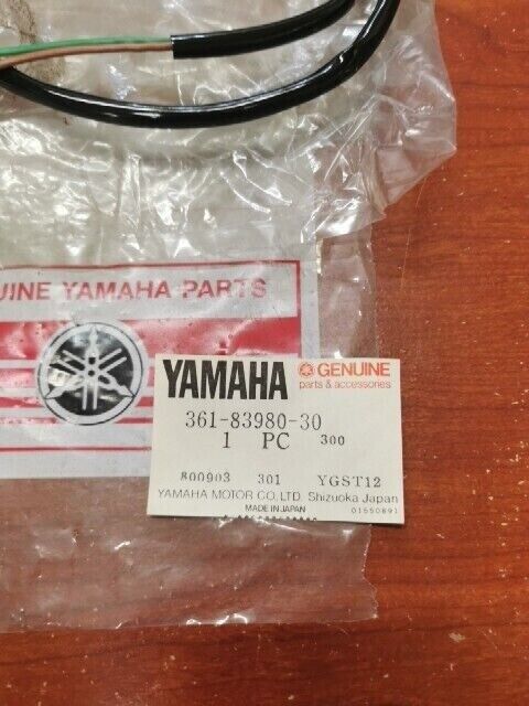 NOS Yamaha FRONT STOP SWITCH 361-83980-30 SUB 395-83980-00-00 395-83980-09- Y164