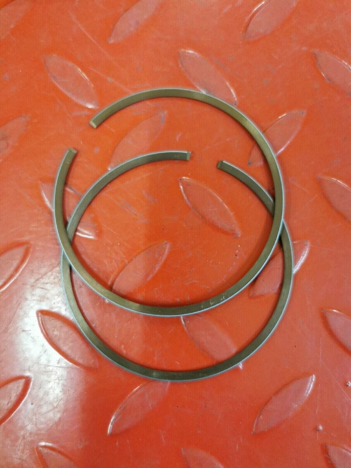 NEW NOS SUZUKI RM370 1976 1977 RING SET PISTON B 12140-41211 S11