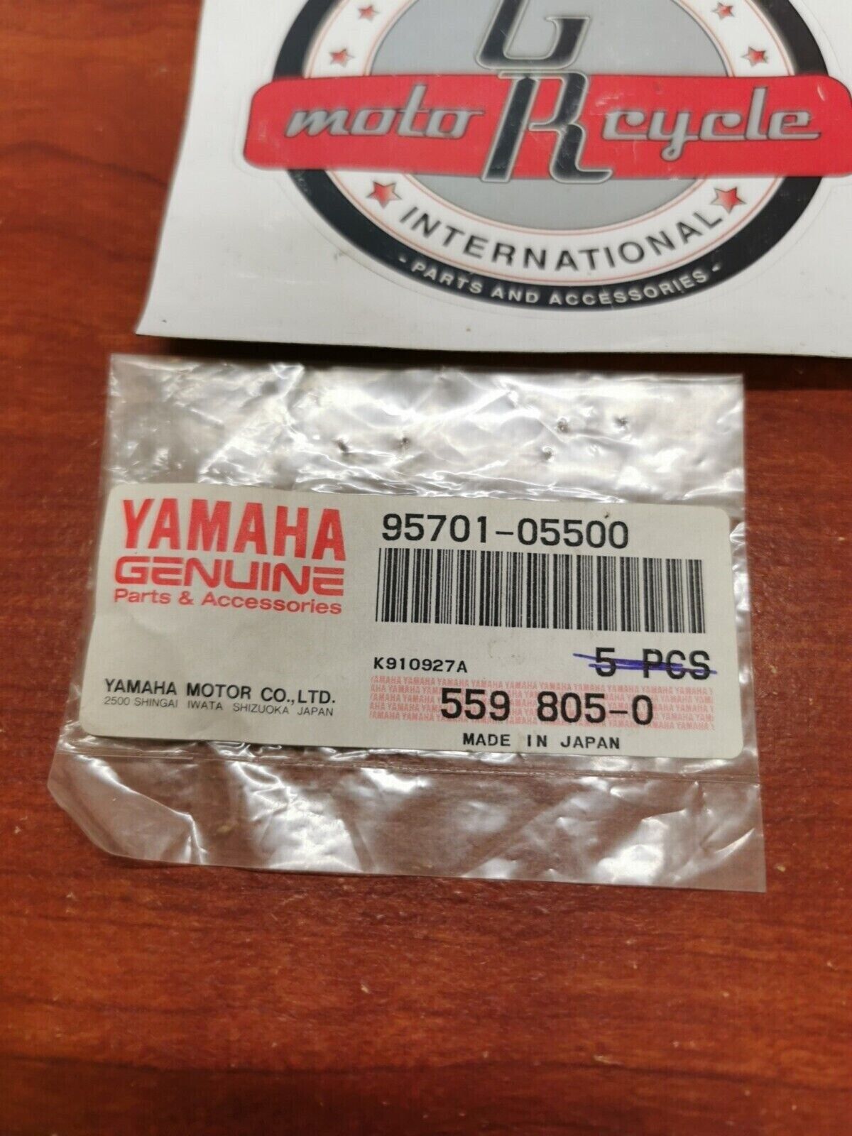 NOS Yamaha 1979 XS1100 FLANGE NUT 95701-05500-00 SUB. 95707-05500-00 Y99